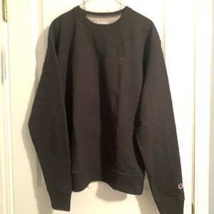 Champion pullover crew back. Women’s.
